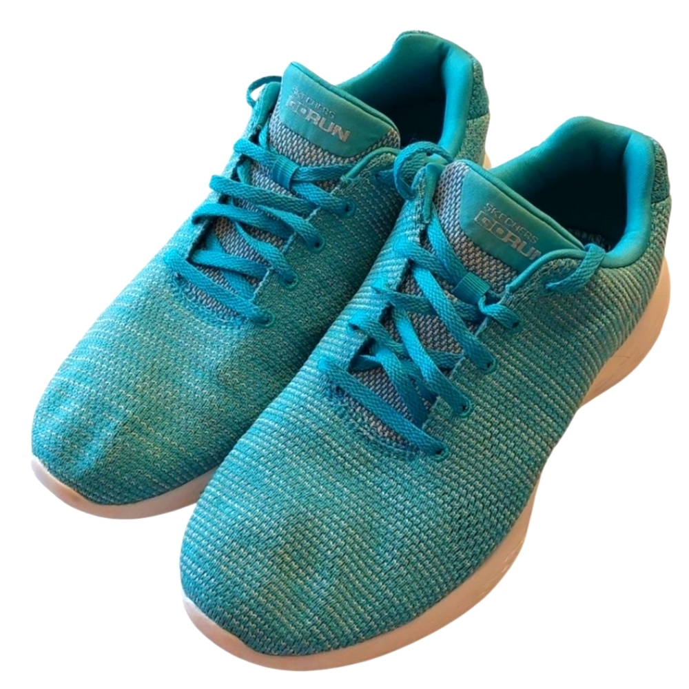 Skechers GoRun Teal and White Trainer Sneakers Women's 10 EUC